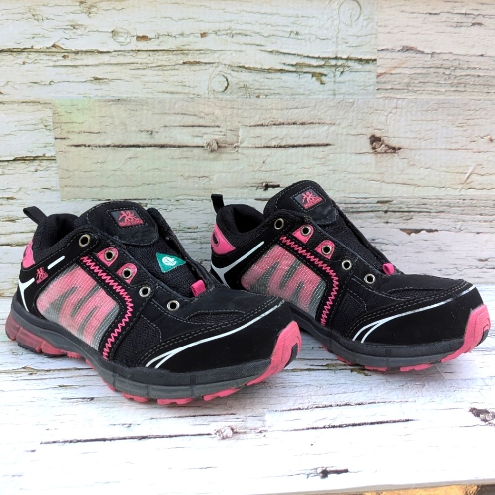 Moxie Trades Women's Robin Aluminum Toe Composite Plate Work Shoe Black/Pink 7.5